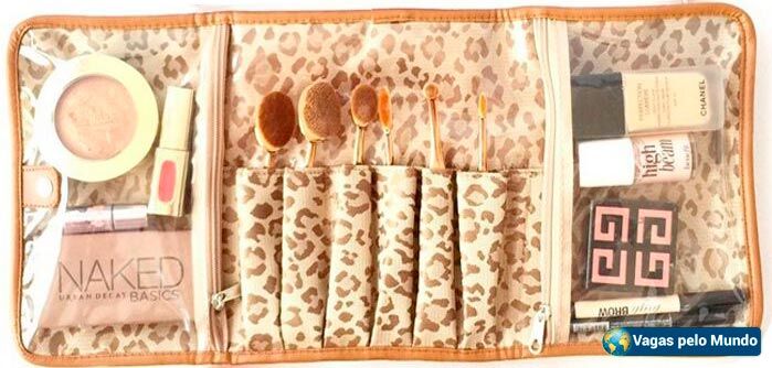 Necessarie maquiagem