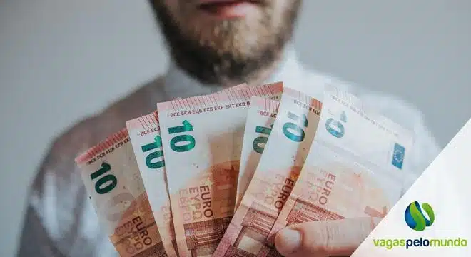 Quanto ganha um estrangeiro na Europa