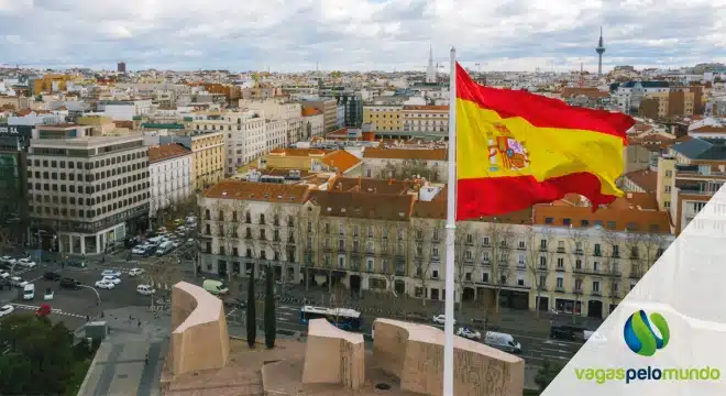 Morar na Espanha Reagrupamento familiar