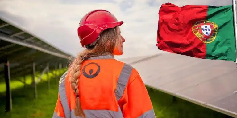 Empresa francesa contrata em Portugal