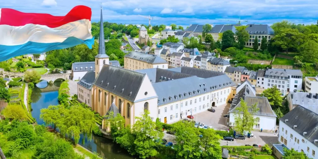 Banco alemão recruta em Luxemburgo