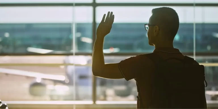 Volta forçada ao Brasil mudanças na imigração