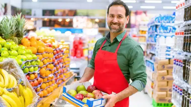 Rede de supermercados abre mais de 300 oportunidades em Portugal Rede de supermercados abre 300 oportunidades em Portugal