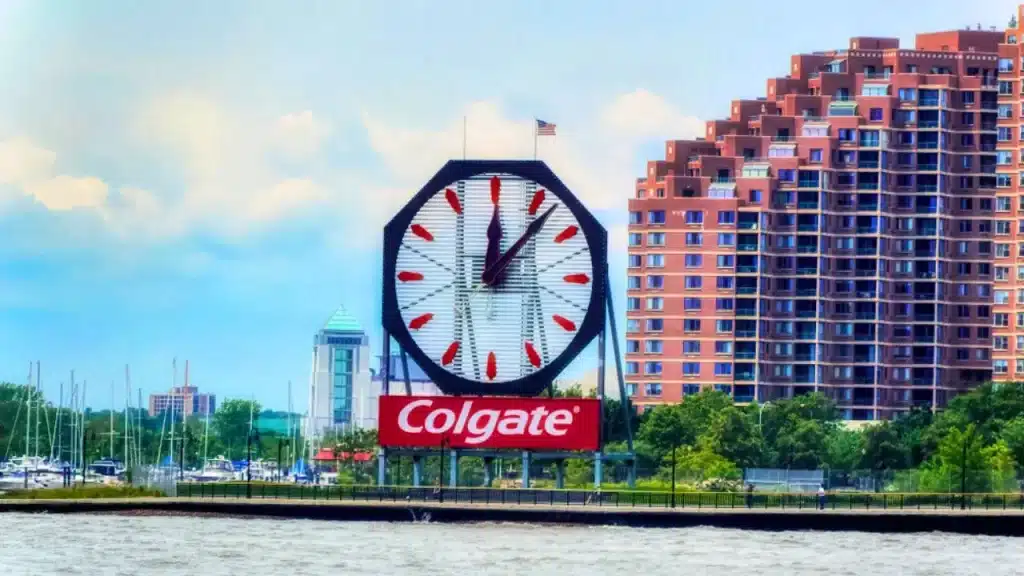 Colgate-Palmolive abre vagas