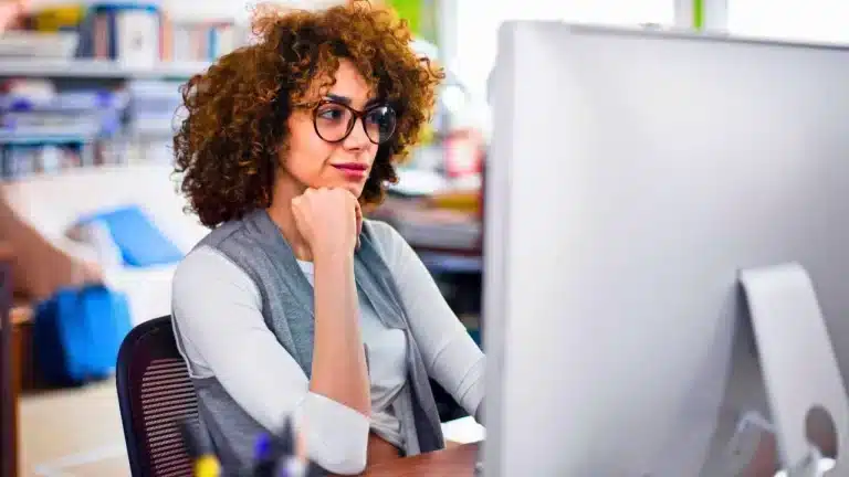 Como retomar o foco no trabalho