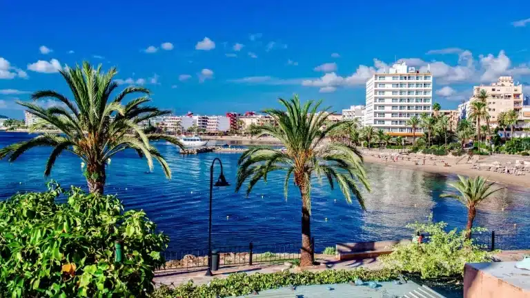 Centenas de oportunidades de emprego em Ibiza: recrutamento para a temporada já começou oportunidades de emprego em Ibiza