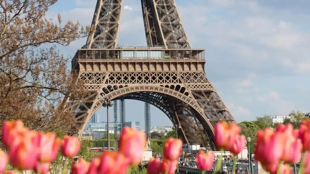 Empregos em Paris que pedem português